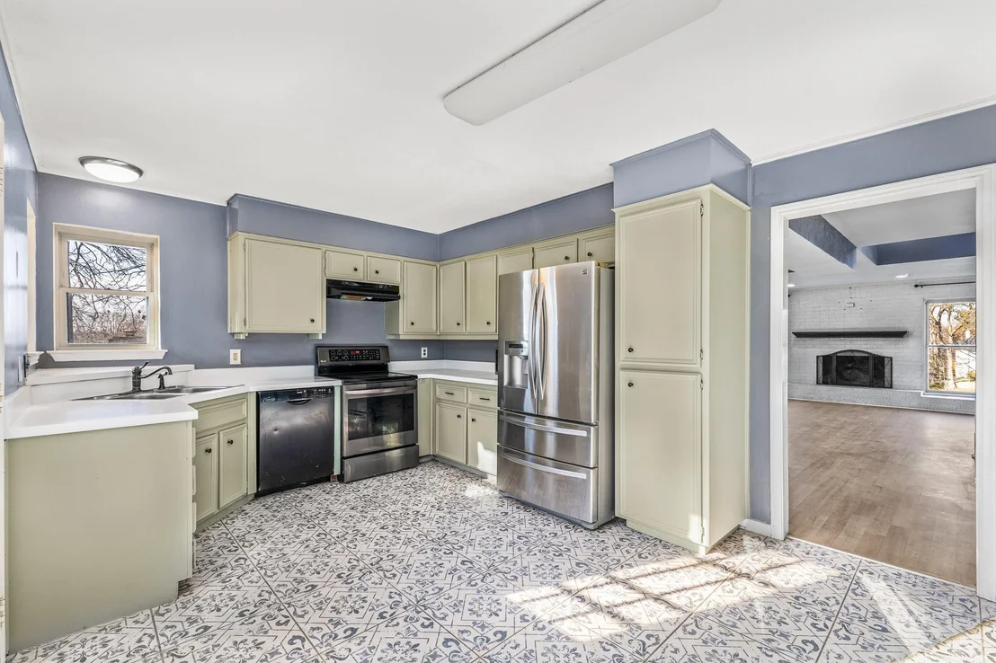 Photo of 4001 Trailwood DR