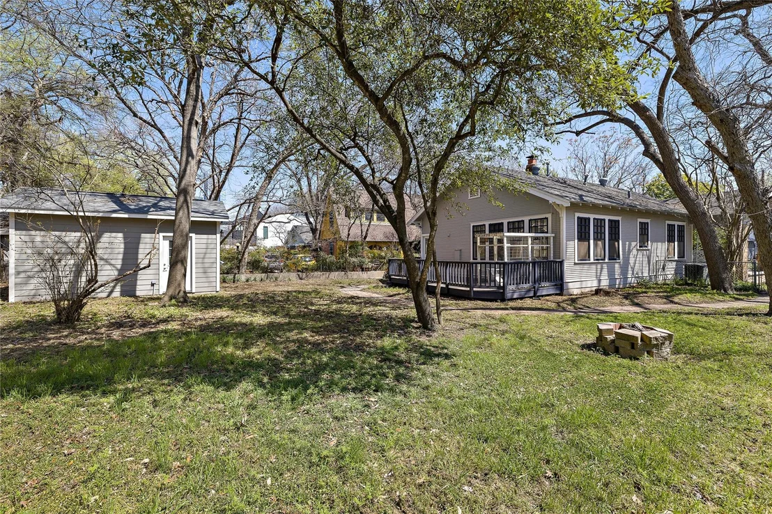 Photo of 1212 Bickler RD