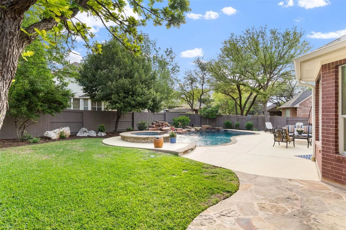 Photo of 502 Madisons WAY