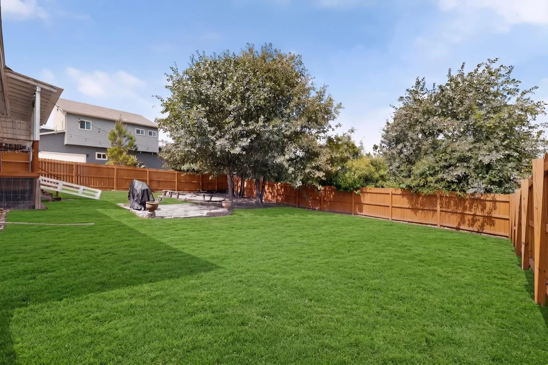 Photo of 212 Kipahulu DR