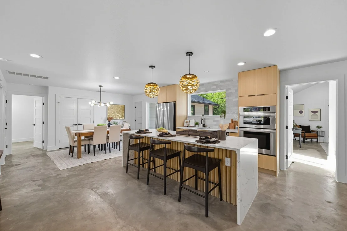Photo of 1409 Westmoor DR