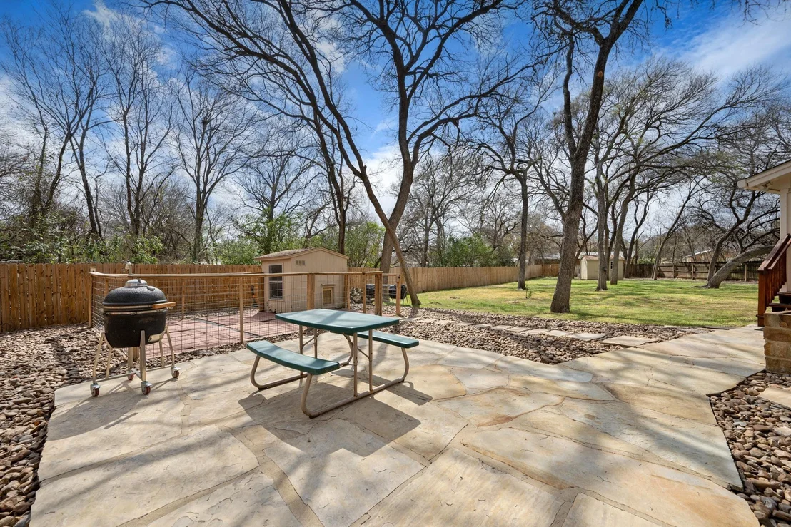 Photo of 531 Leanna Oak LOOP