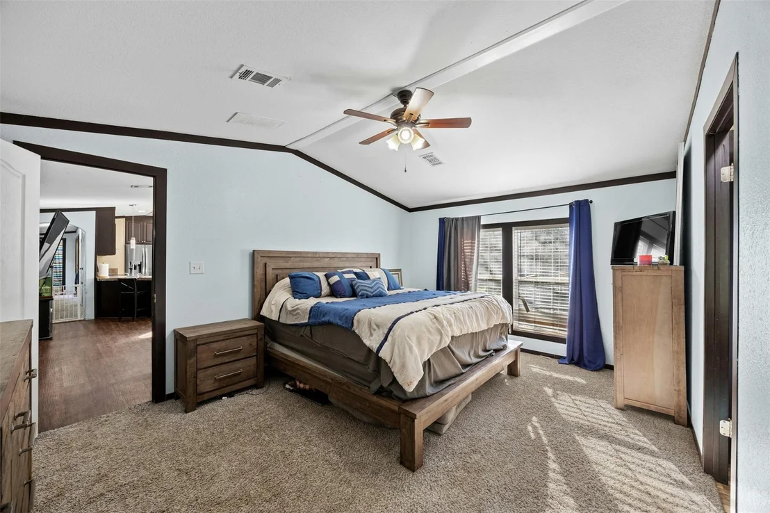 Photo of 888 Pine Valley LOOP