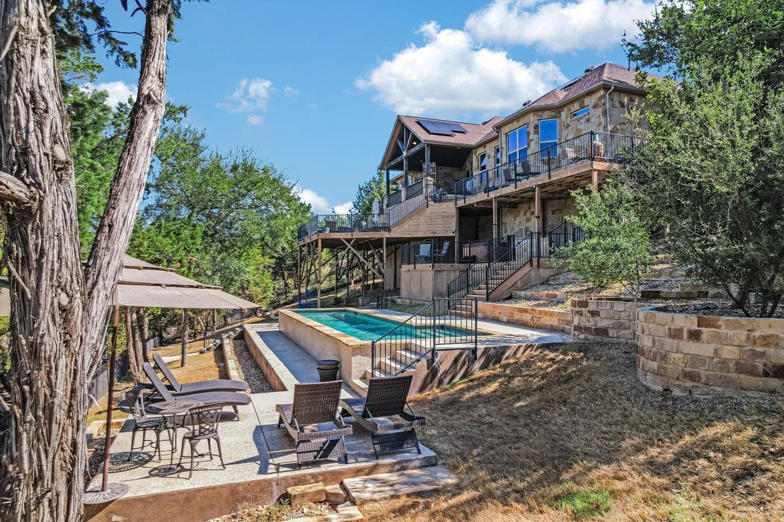 Photo of 3705 Juniper Rim RD