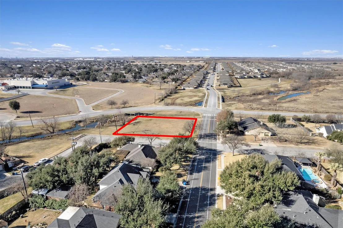 Photo of 3949 Pinehurst DR