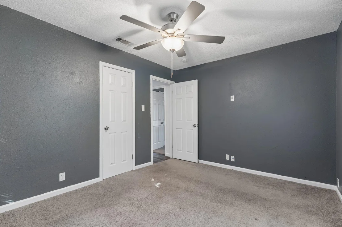 Photo of 200 Seminole RD