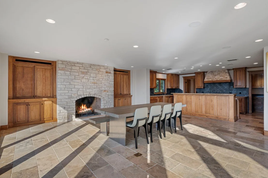 Photo of 8140 Joy RD