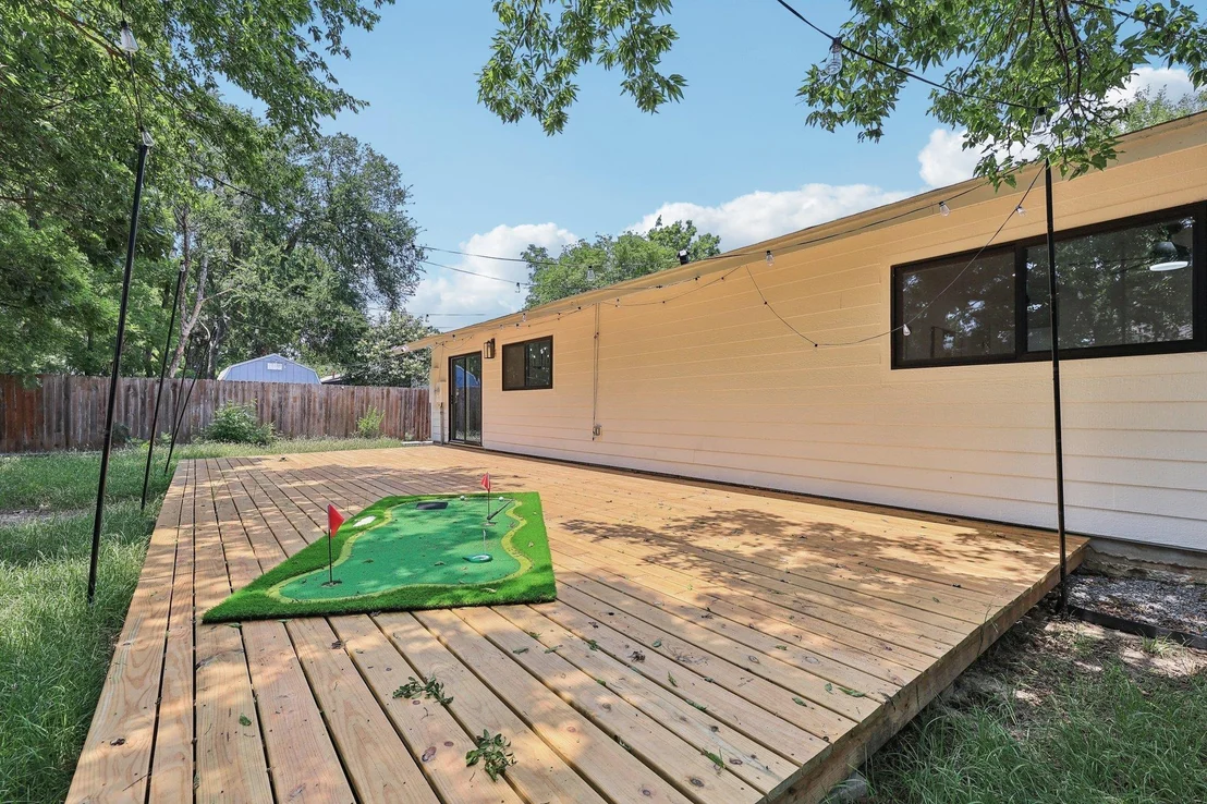 Photo of 2615 Baxter DR