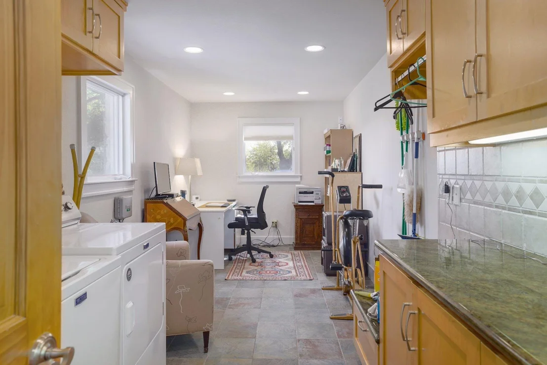 Photo of 5901 Lookout Mountain DR