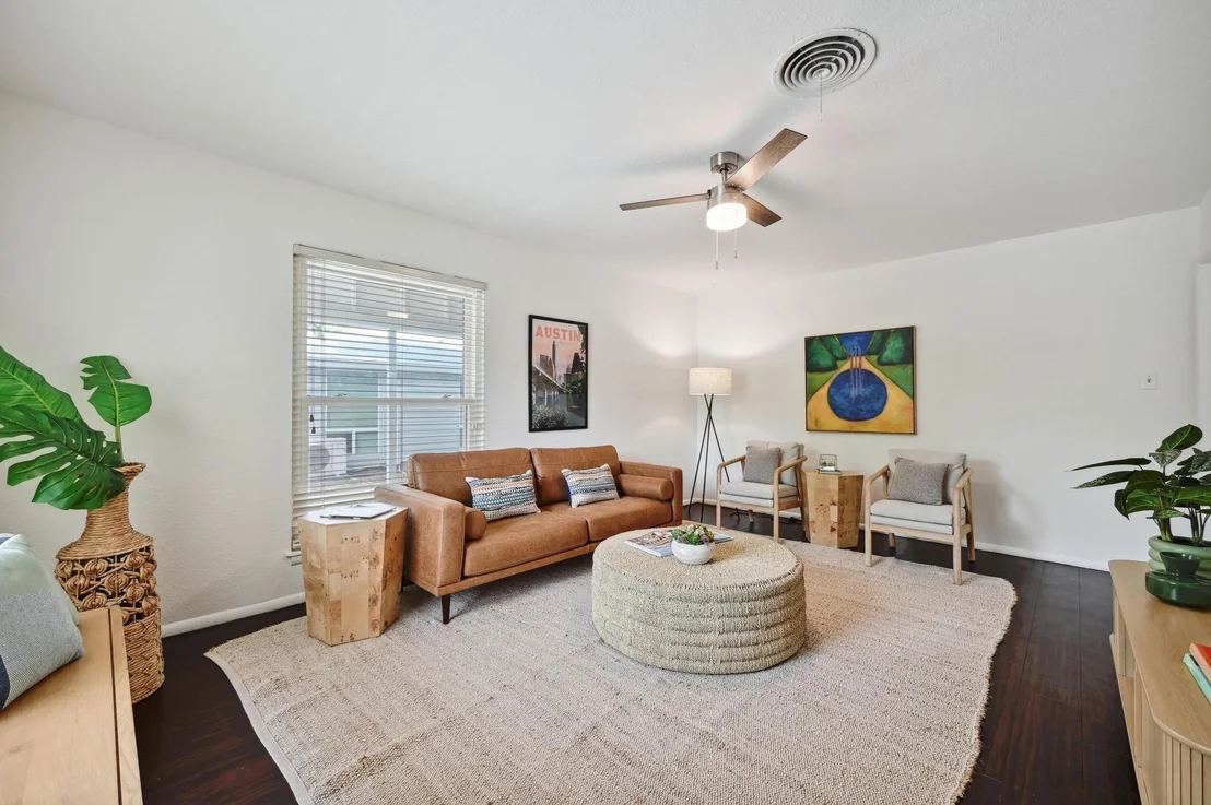 Photo of 1602 Chatham Ave