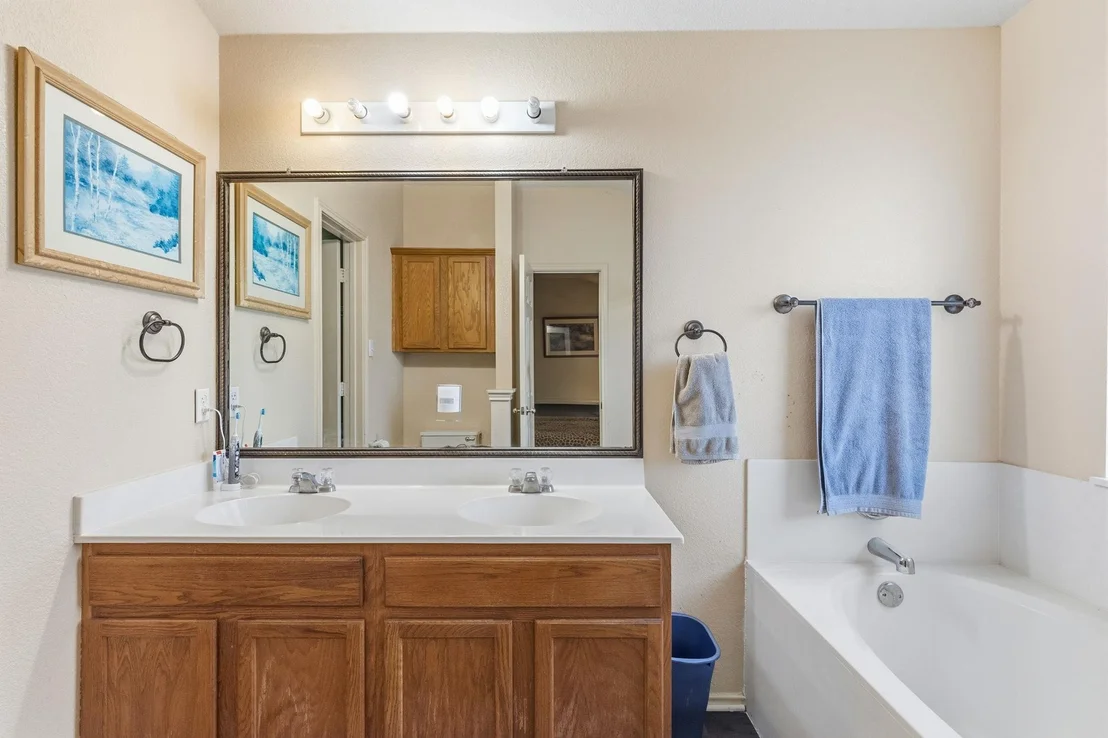 Photo of 1809 Darjeeling DR