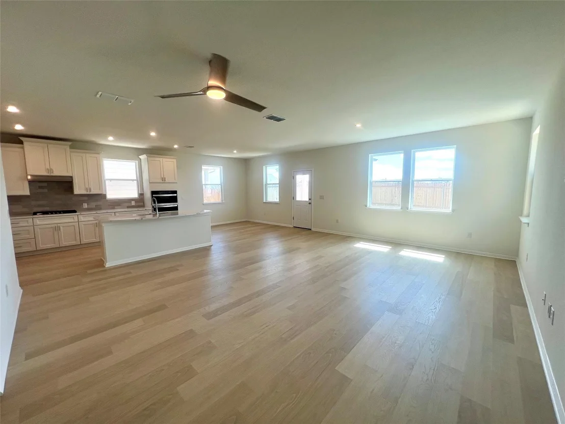 Photo of 492 Young ST