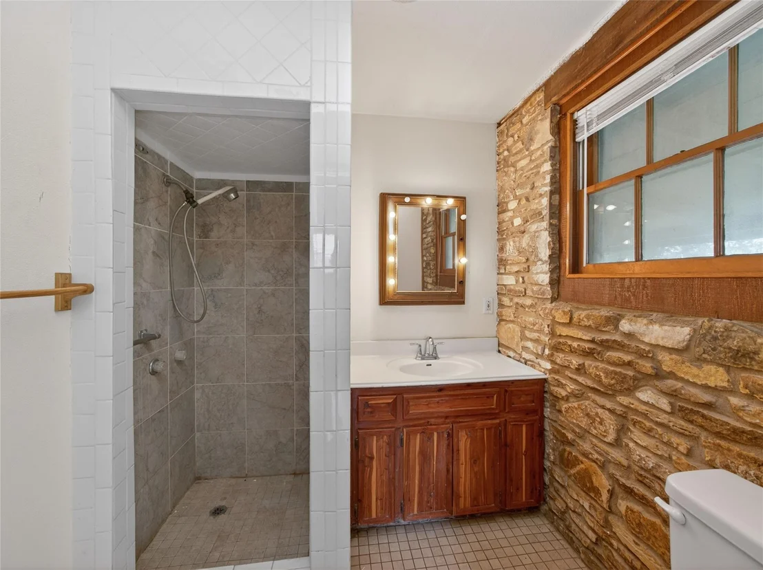 Photo of 7 Tammy LN
