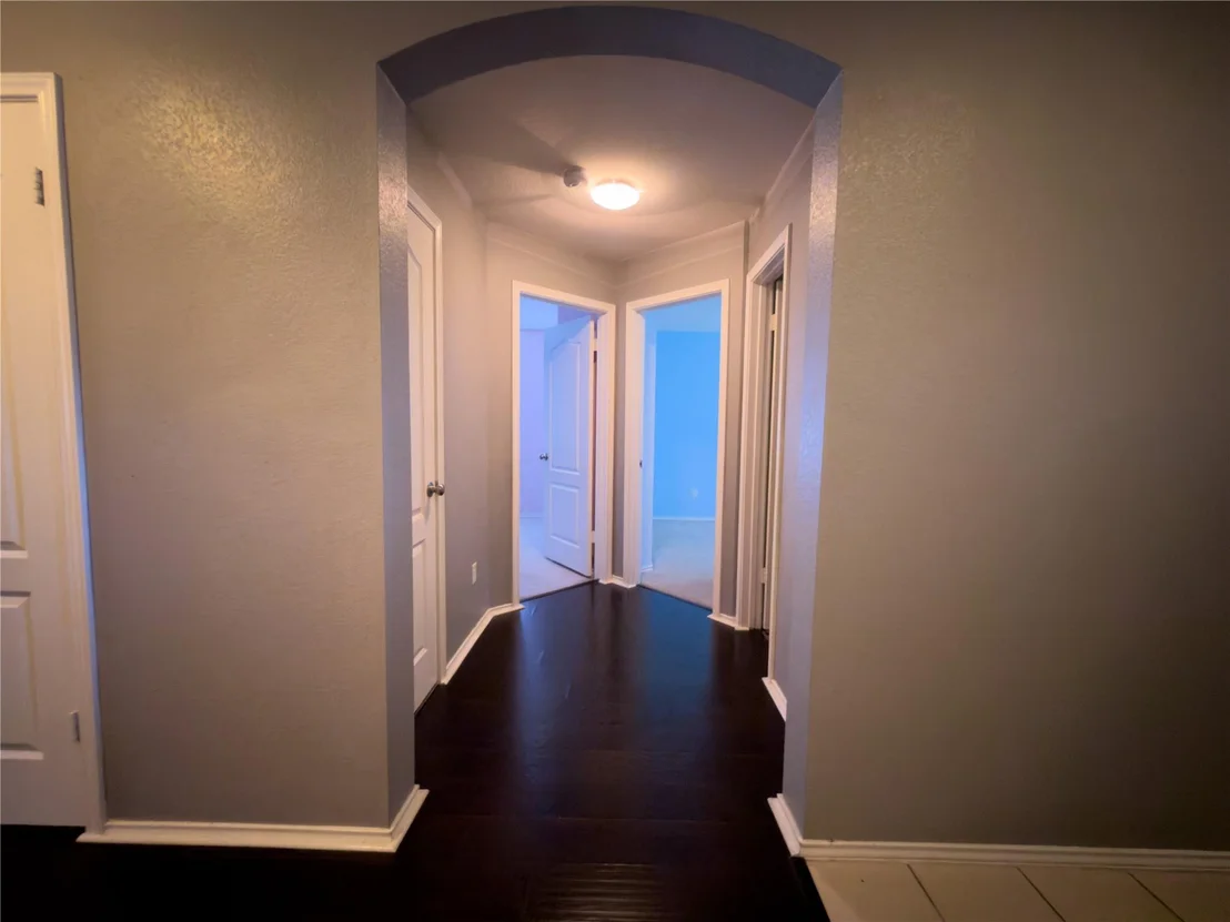 Photo of 310 Bubbling Brook DR
