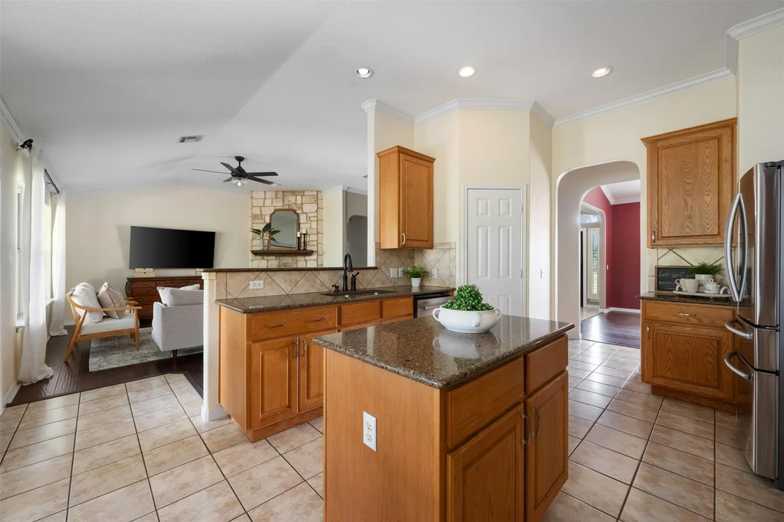 Photo of 212 Bronco BLVD