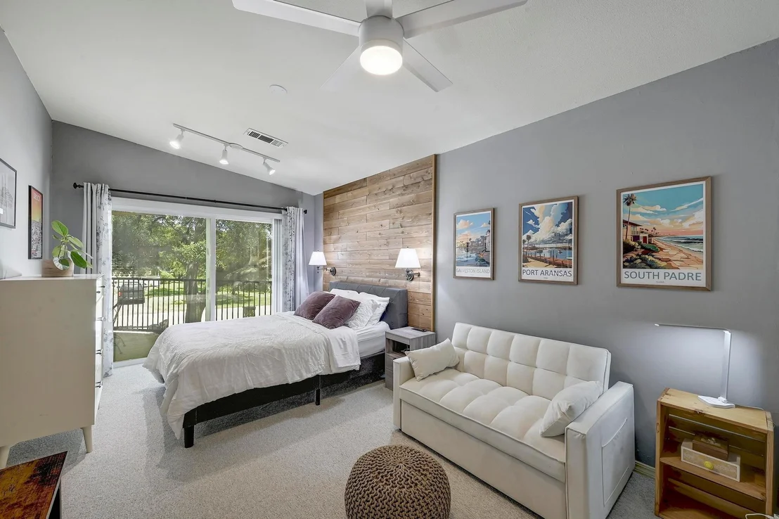 Photo of 122 Acapulco DR