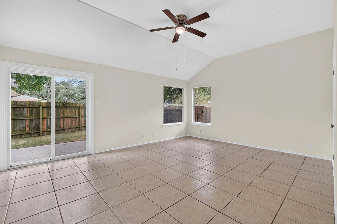 Photo of 6901 Bancroft Woods DR