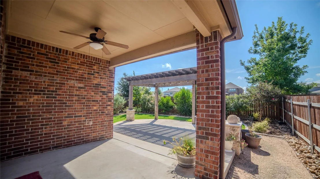 Photo of 325 Tordesillas DR