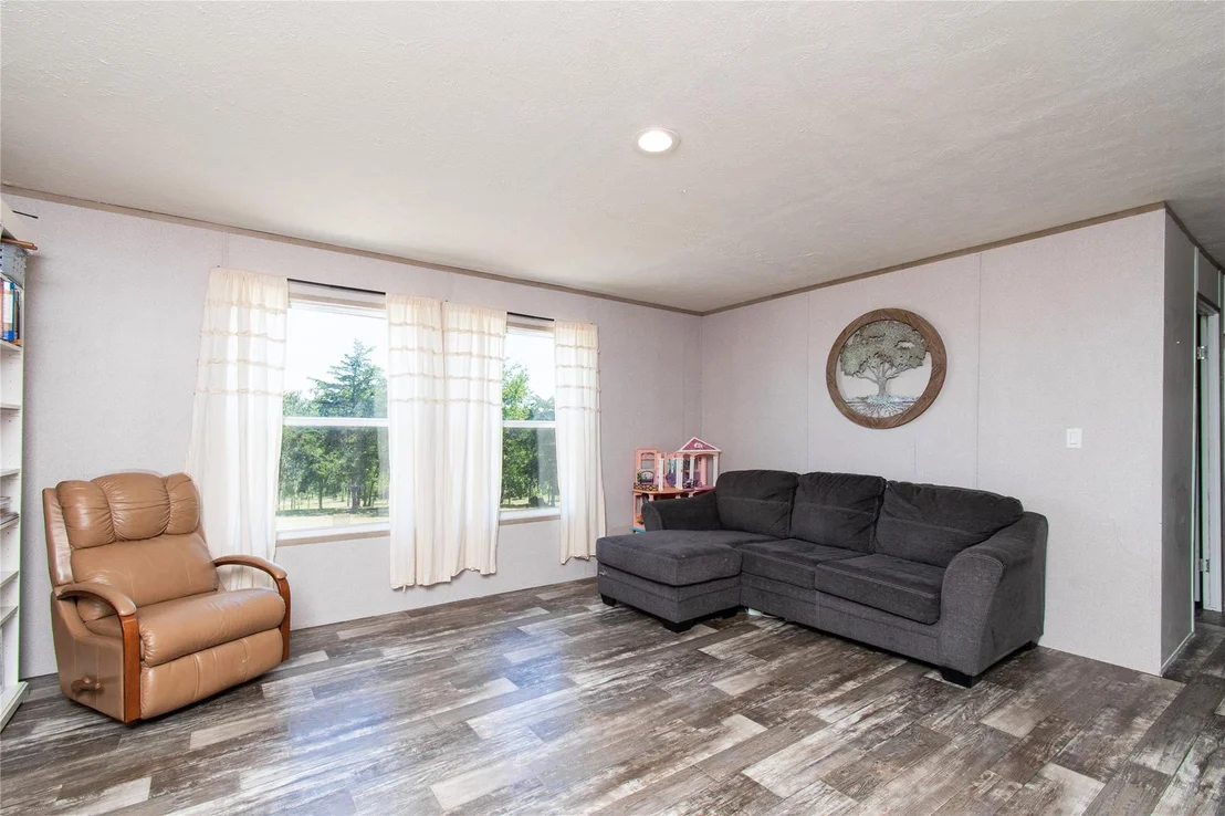Photo of 1293 Remington CIR