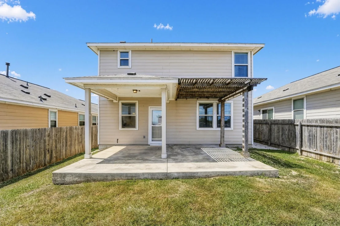 Photo of 266 Twisted Oaks LN