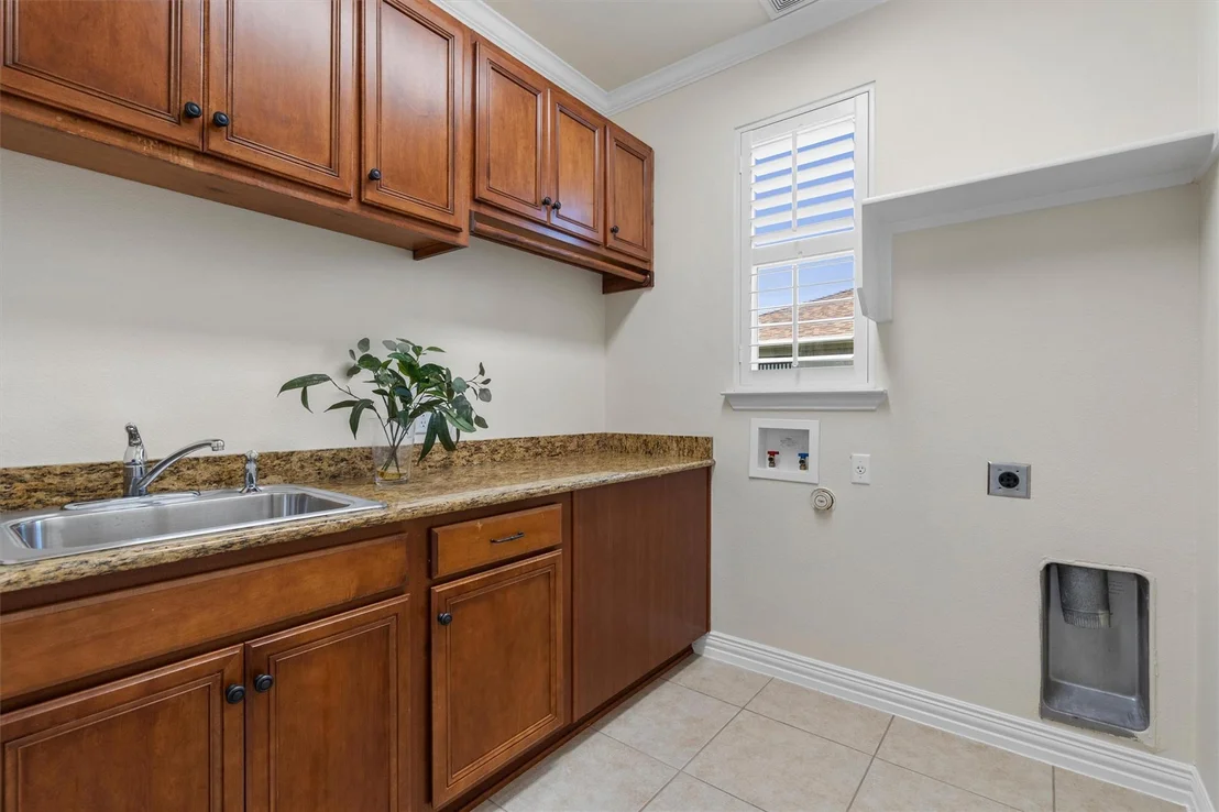 Photo of 300 Pipe Creek LN