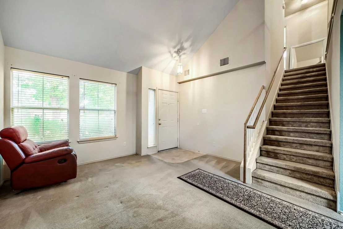 Photo of 1017 Coronation WAY