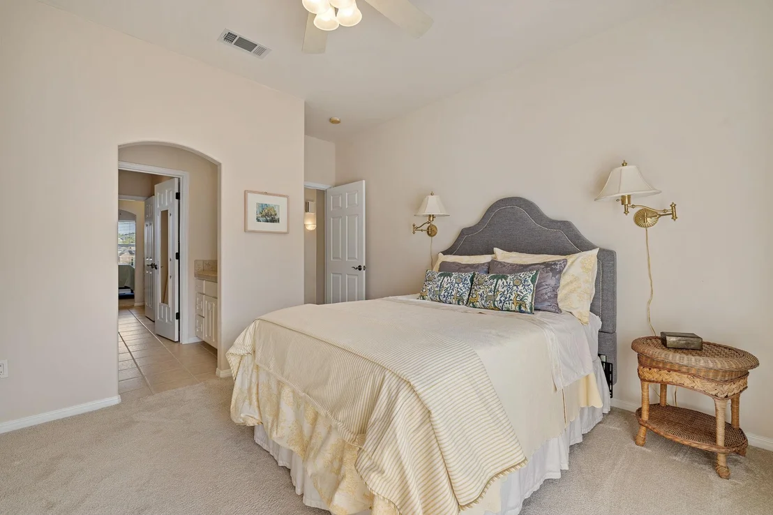 Photo of 3322 Far View DR