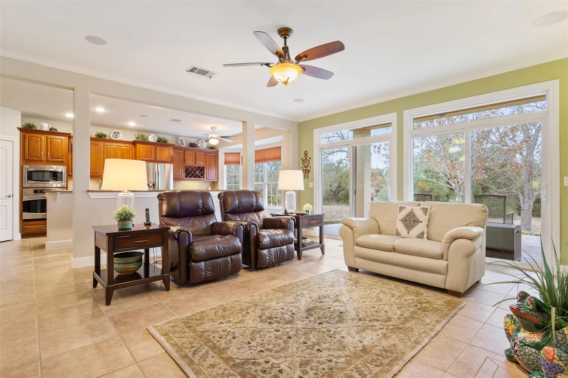 Photo of 619 Breezeway LN