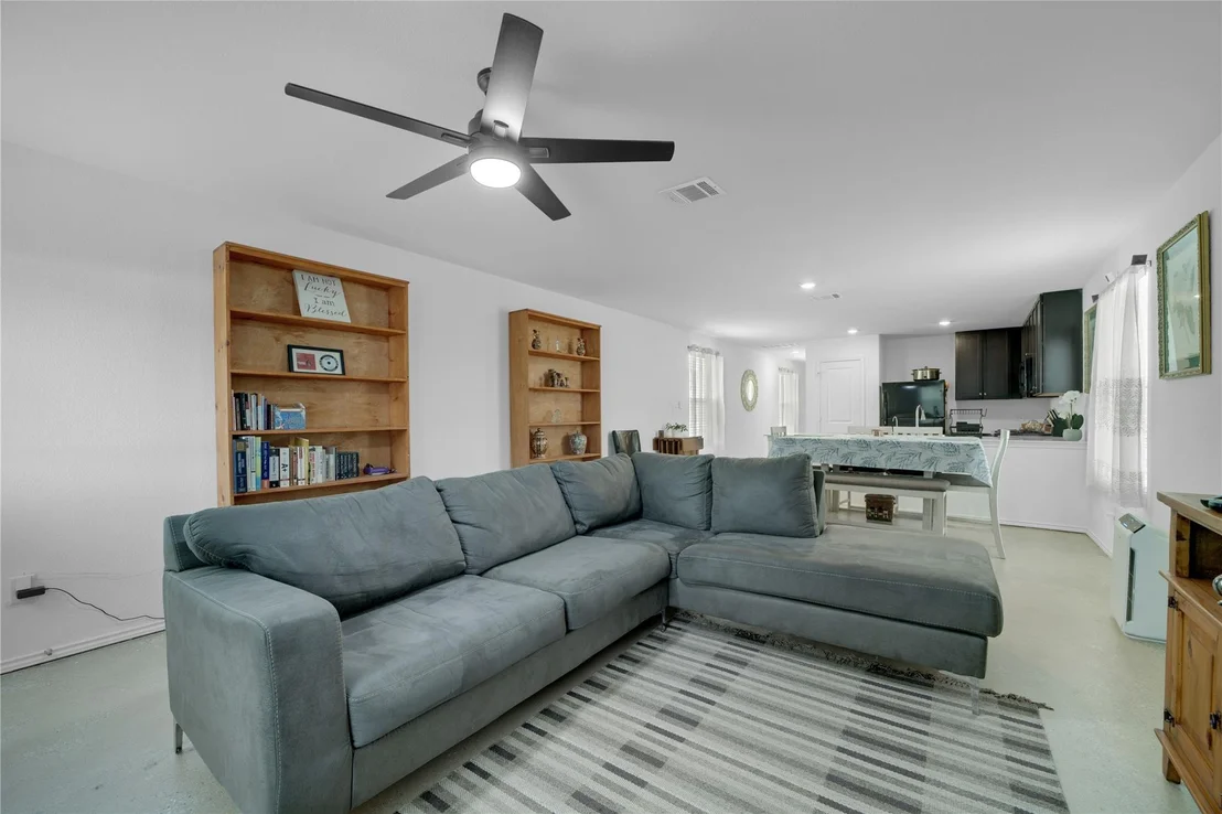 Photo of 36 Trinity CIR