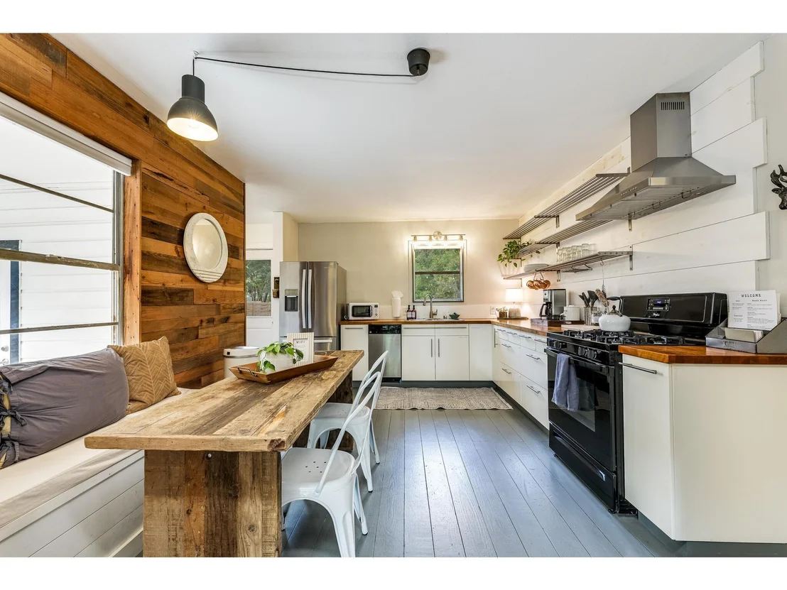 Photo of 4904 Alf Ave