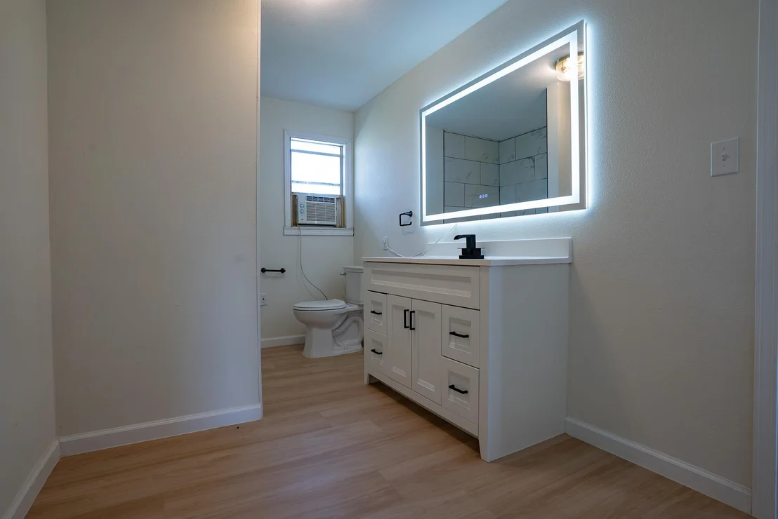 Photo of 1012 Hill ST
