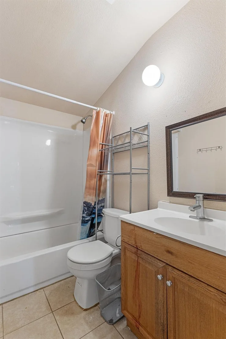 Photo of 1101 Red Bud DR