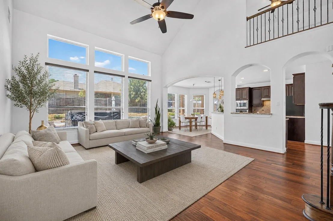 Photo of 1010 Canyon Edge DR