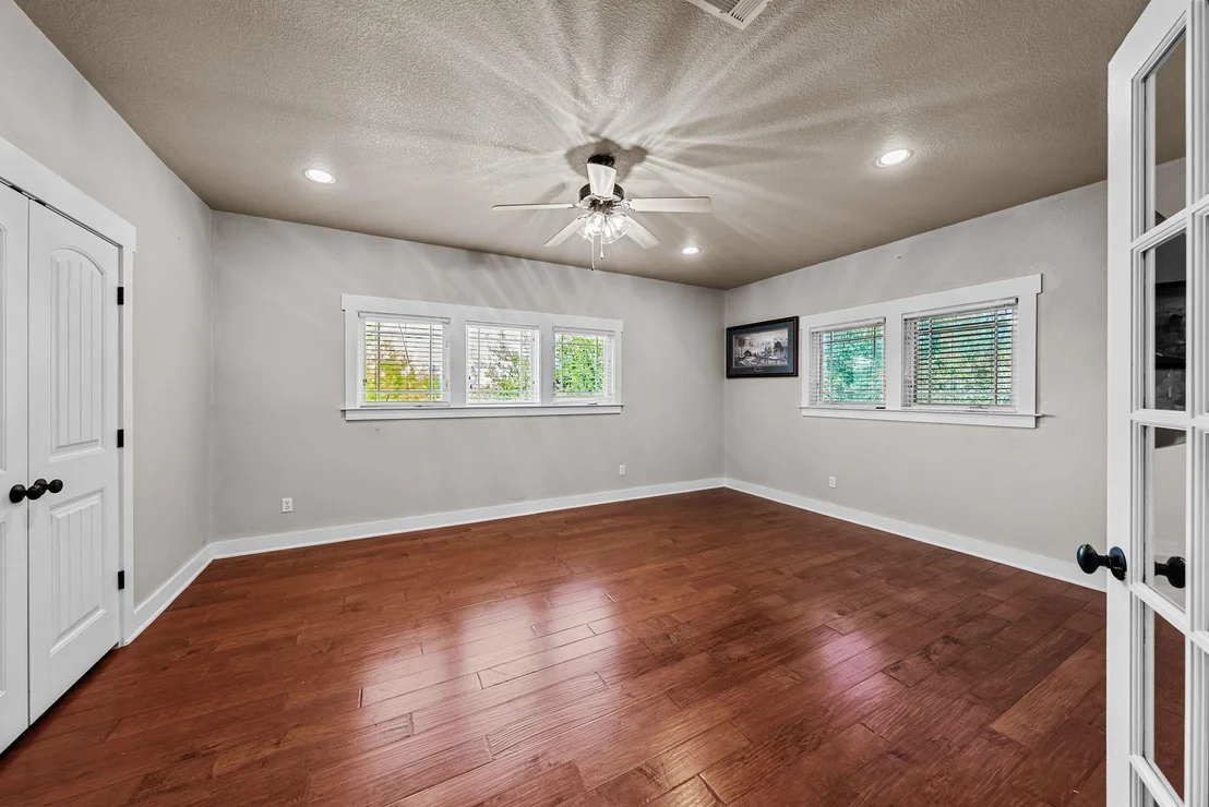 Photo of Unit 401 at 2930 Grand Oaks LOOP