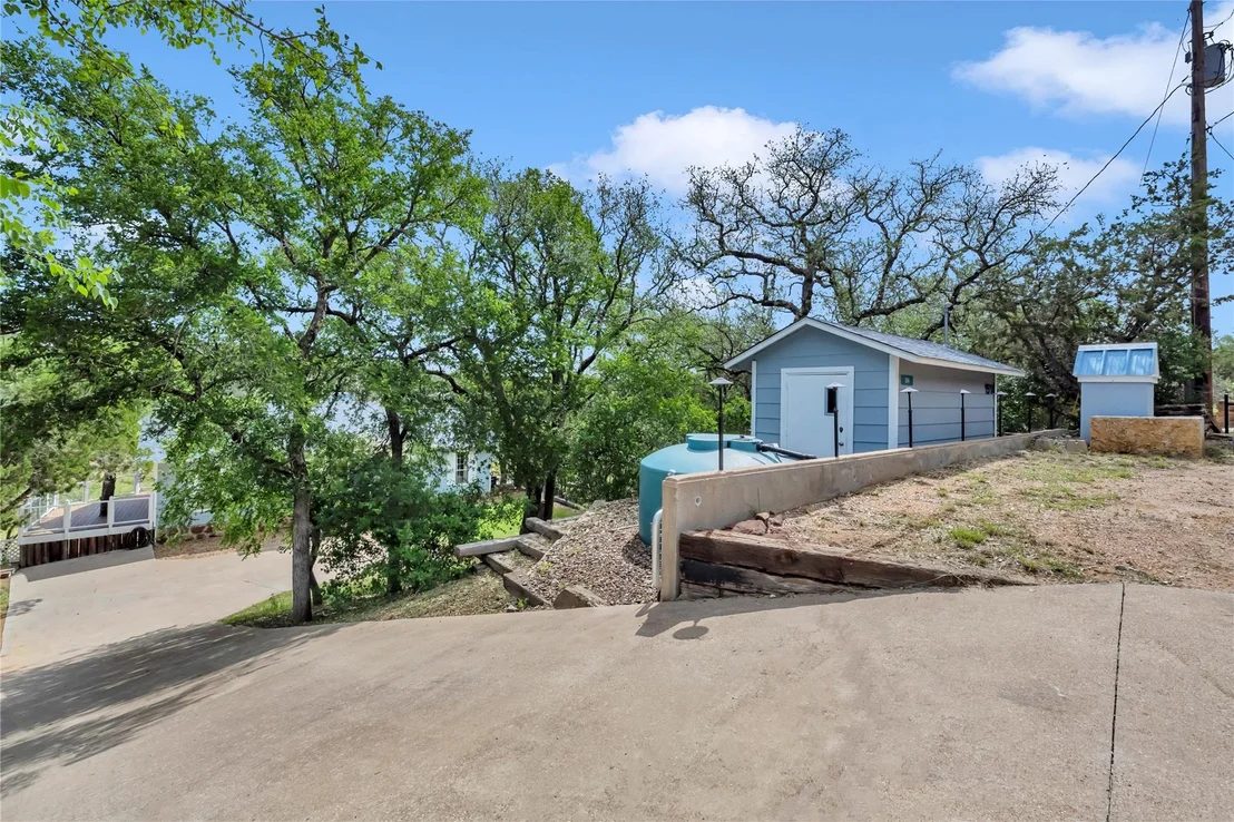 Photo of 1514 Sunset Cliff RD