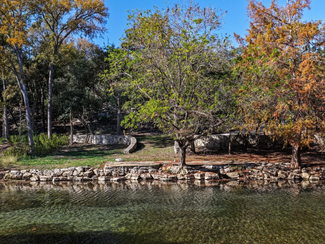 Photo of 476 Lakeview BLVD