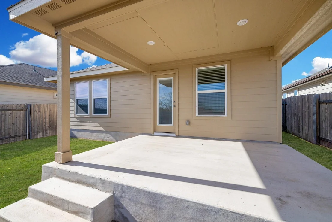 Photo of 200 Longmount CV