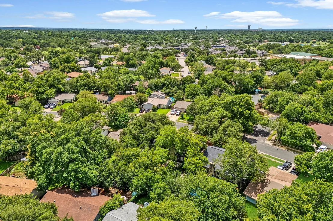 Photo of 10417 Firethorn LN