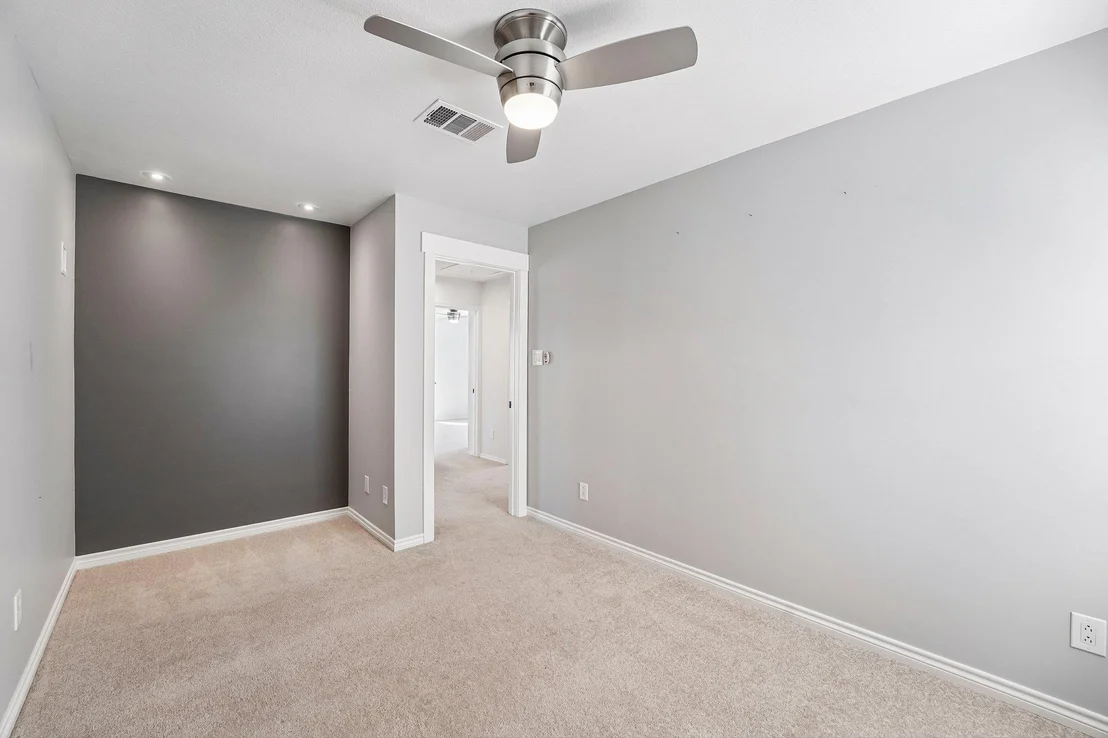 Photo of 1710 Greening WAY