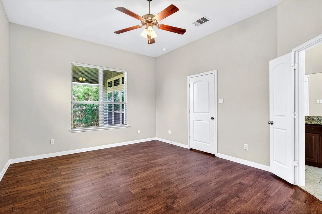 Photo of 4716 Farrell LN