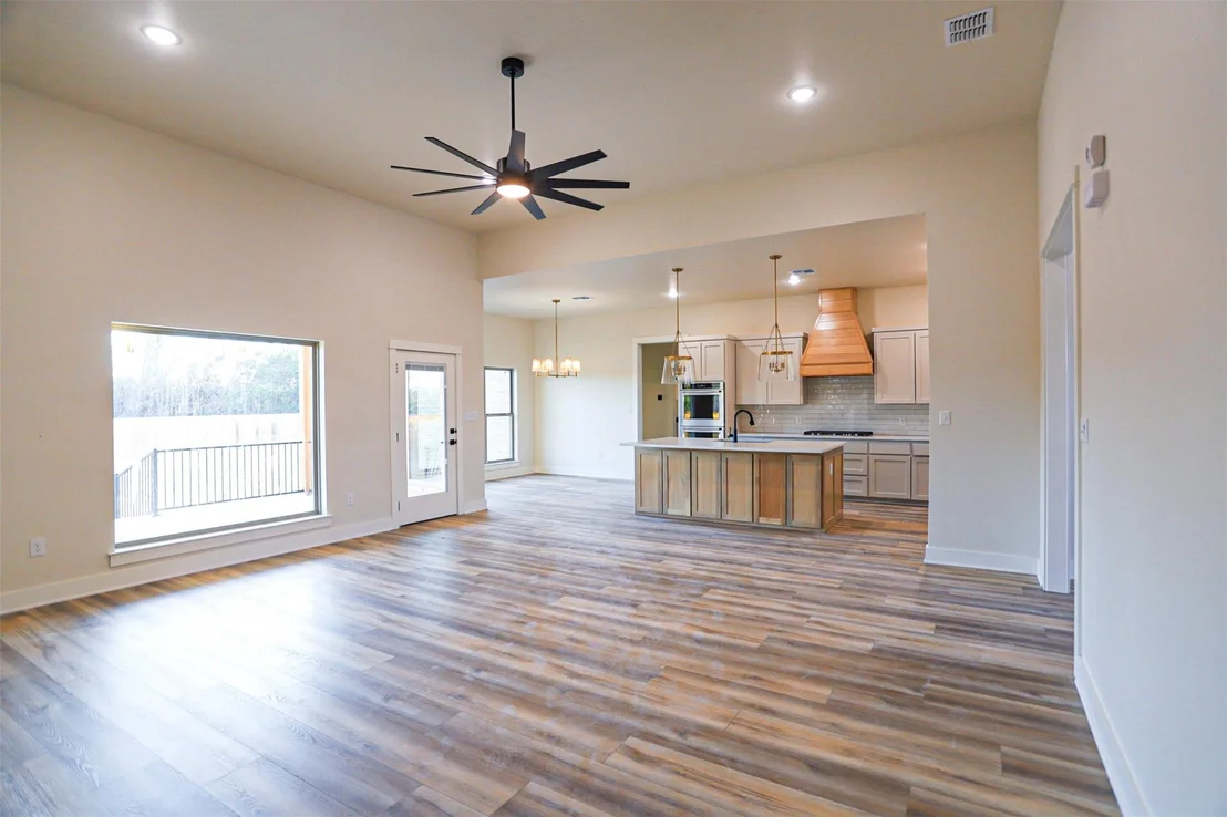 Photo of 1820 Dorian DR