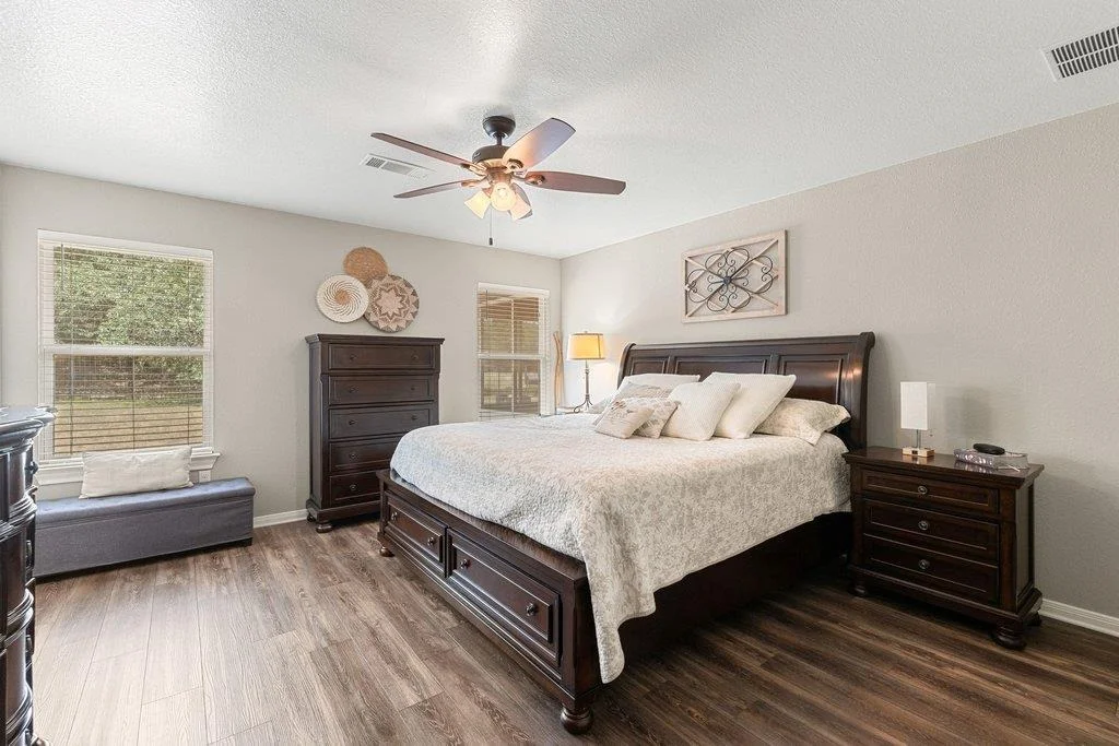 Photo of 8 Stone Creek CIR