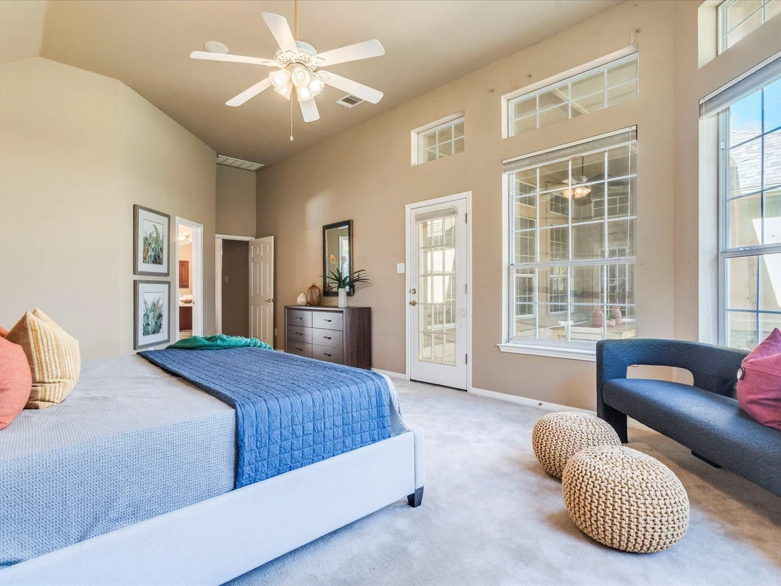 Photo of 10609 River Plantation DR