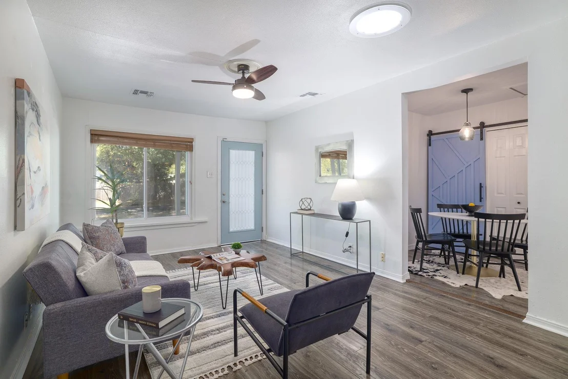 Photo of 6511 Chesterfield Ave