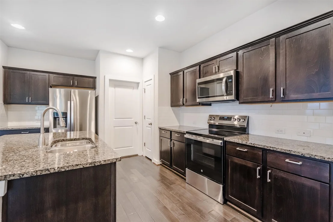 Photo of 304 Hibiscus DR