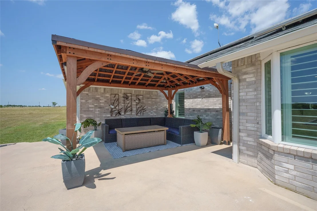 Photo of 985 County Road 388
