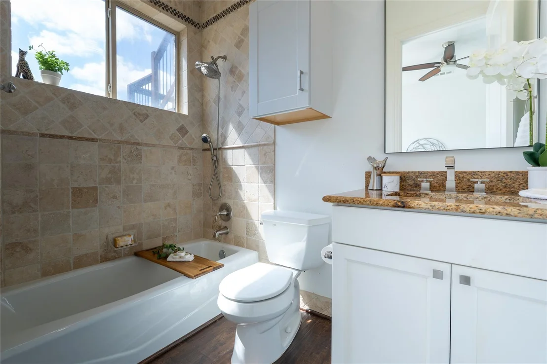 Photo of 724 Chama TRCE