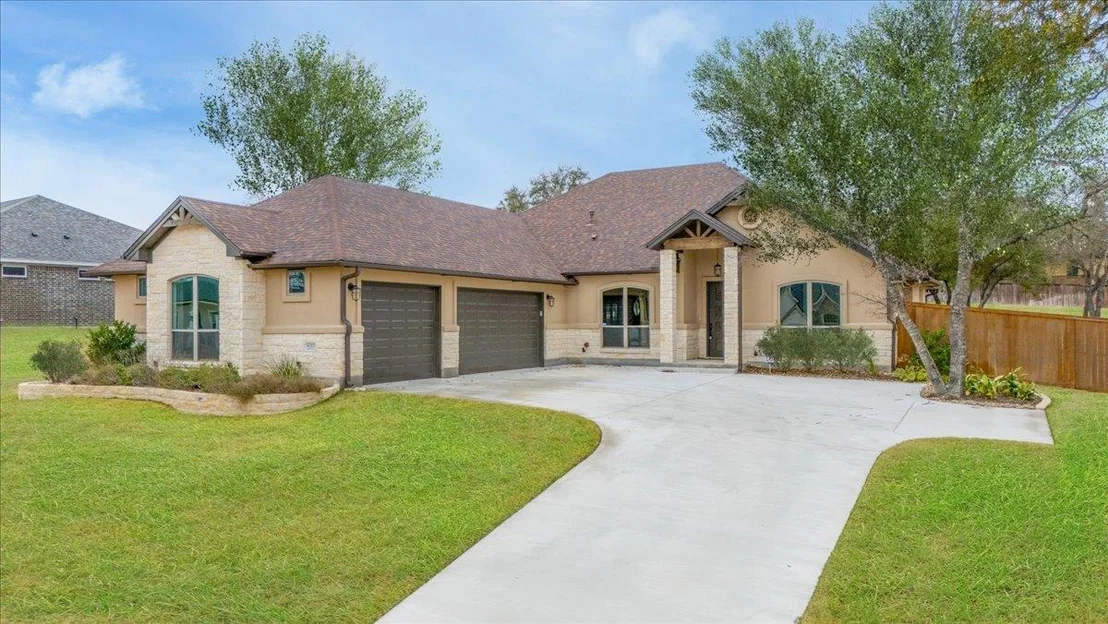 Photo of 4012 Turning Leaf DR
