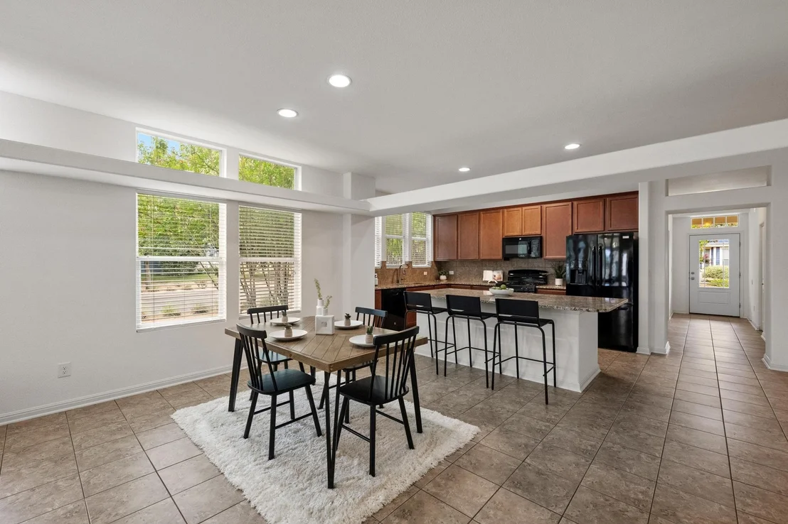 Photo of 1267 Sanders