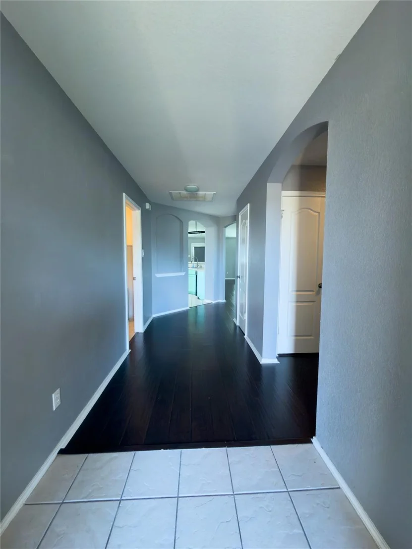 Photo of 310 Bubbling Brook DR